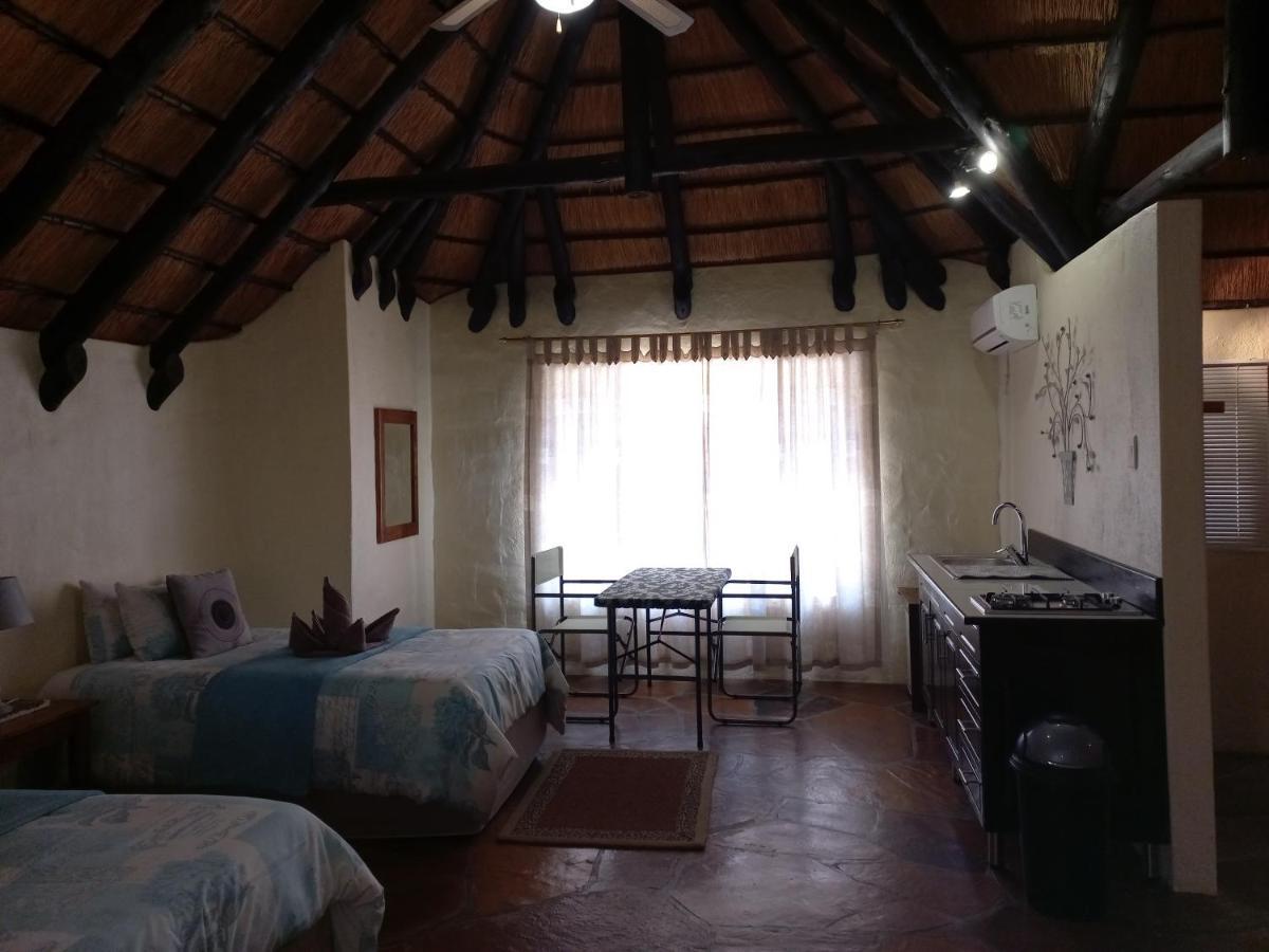 Roidina Safari Lodge Omaruru Exterior photo