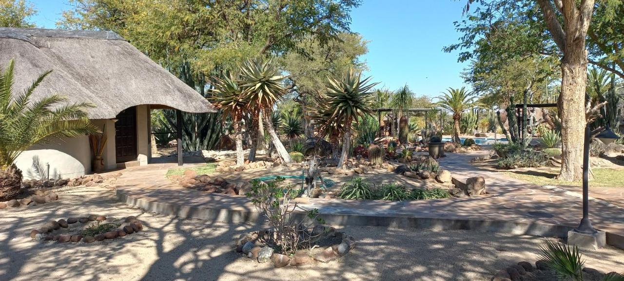 Roidina Safari Lodge Omaruru Exterior photo